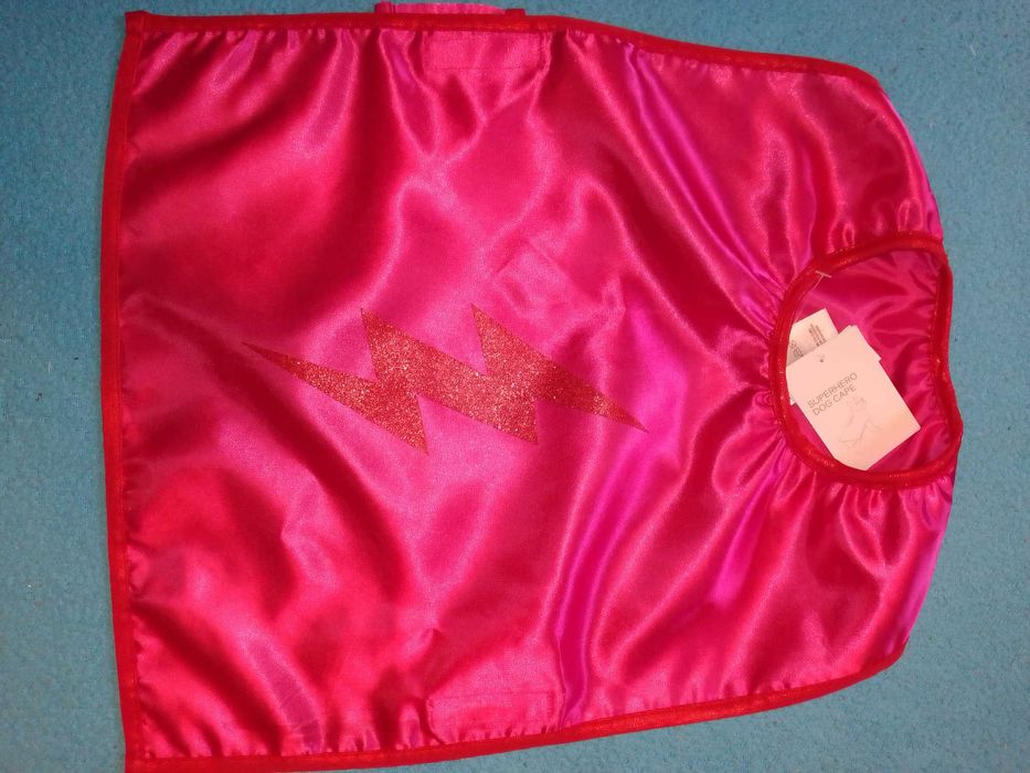 Новая Плащ-накидка H&M Super Hero Dog Cape