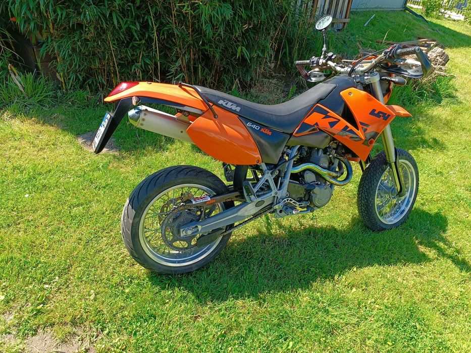 KTM LC4 640 supermoto