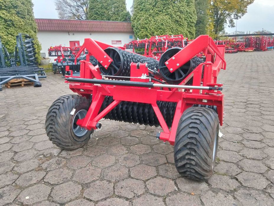 Wał uprawowy Omega Plus H 6,2 Cambridge 530 Krukowiak popokazowy