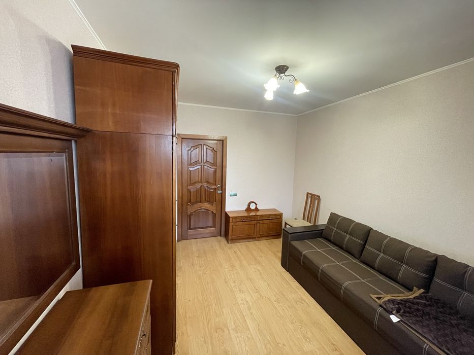 Оренда двохкімнатної, 63 м2,Харківське шоссе 56.