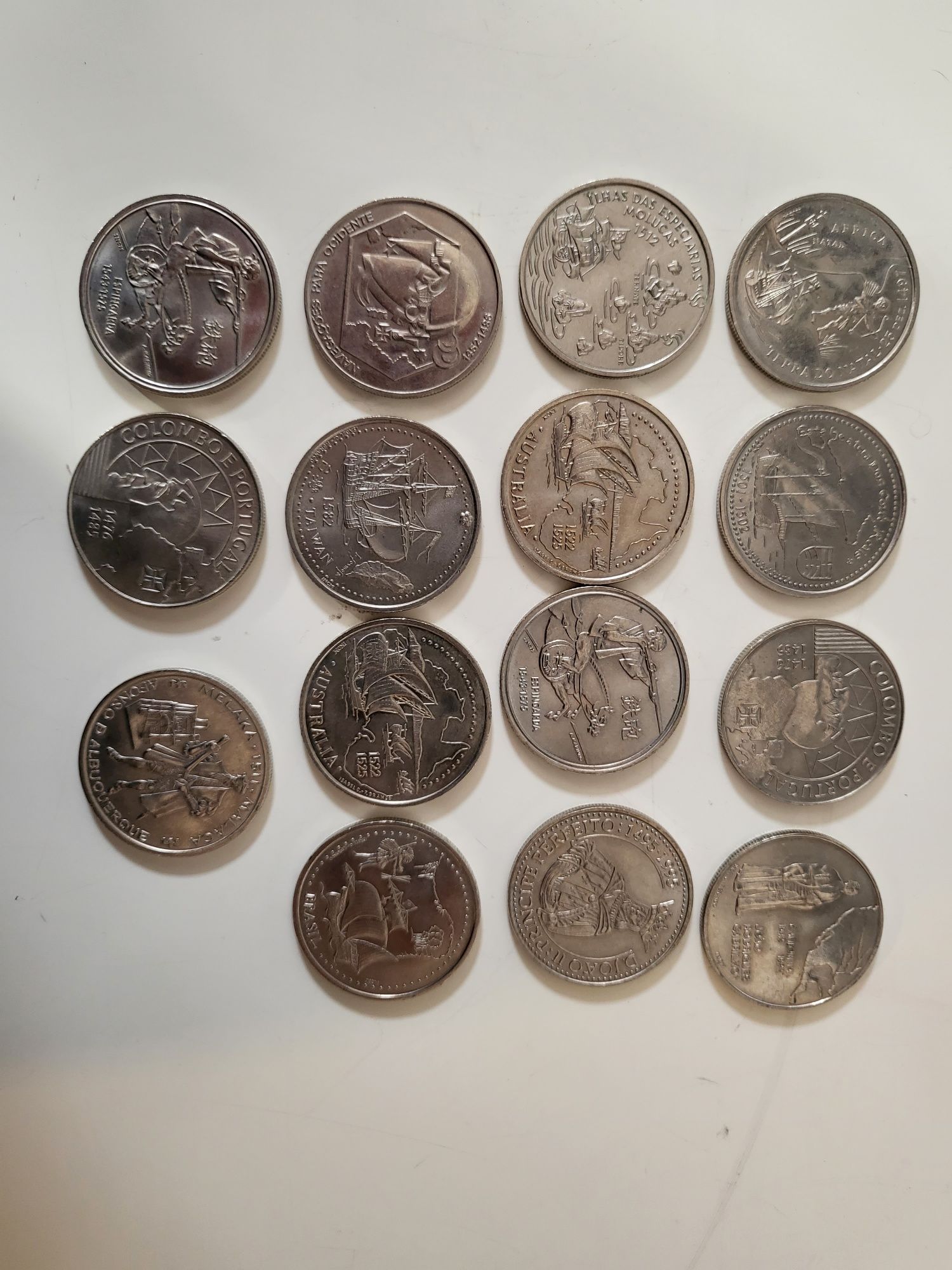 Varias moedas antigas