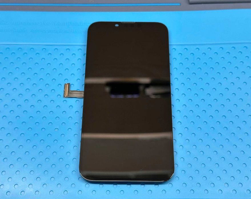 iPhone 13 PRO  ekran wyświetlacz