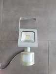 Lampa zewnetrzna dobra