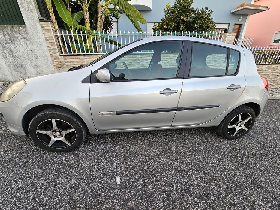 Renault Clio III RipCurl