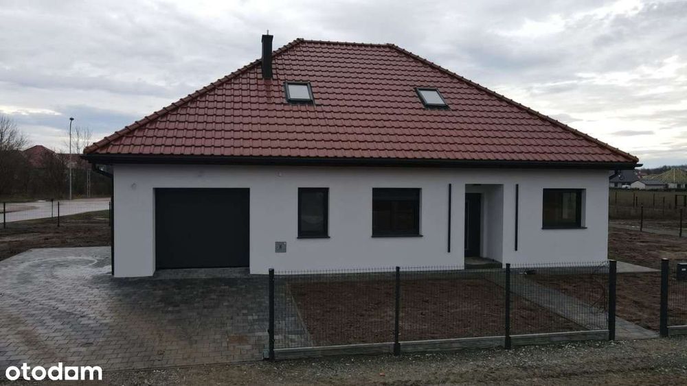 Dom parterowy 125 mkw z działką 967 Mkw Dobra k. Dobroszyc ,  Wrocław