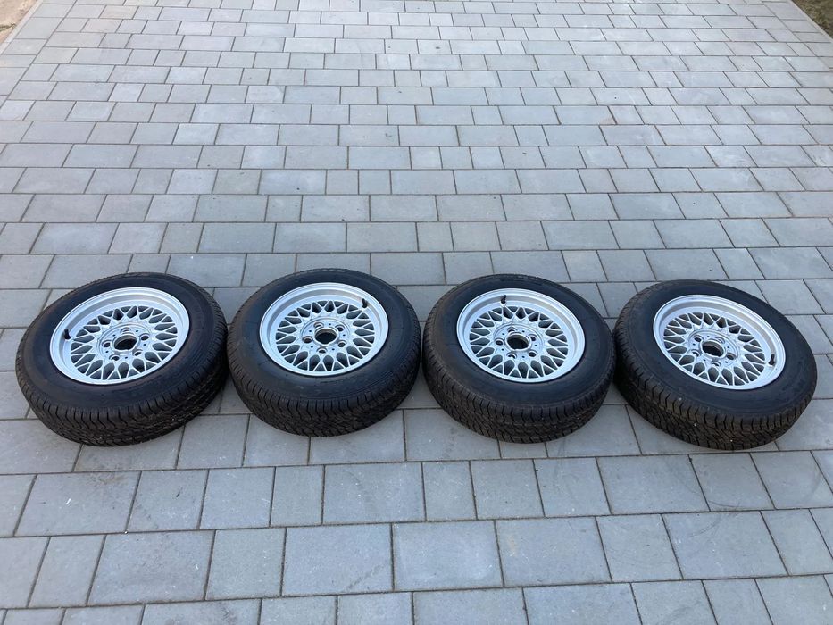 Koła BMW styling 5 E30 E32 E34 E36 15 cali ET20 7J 5x120 BBS 205/60r15