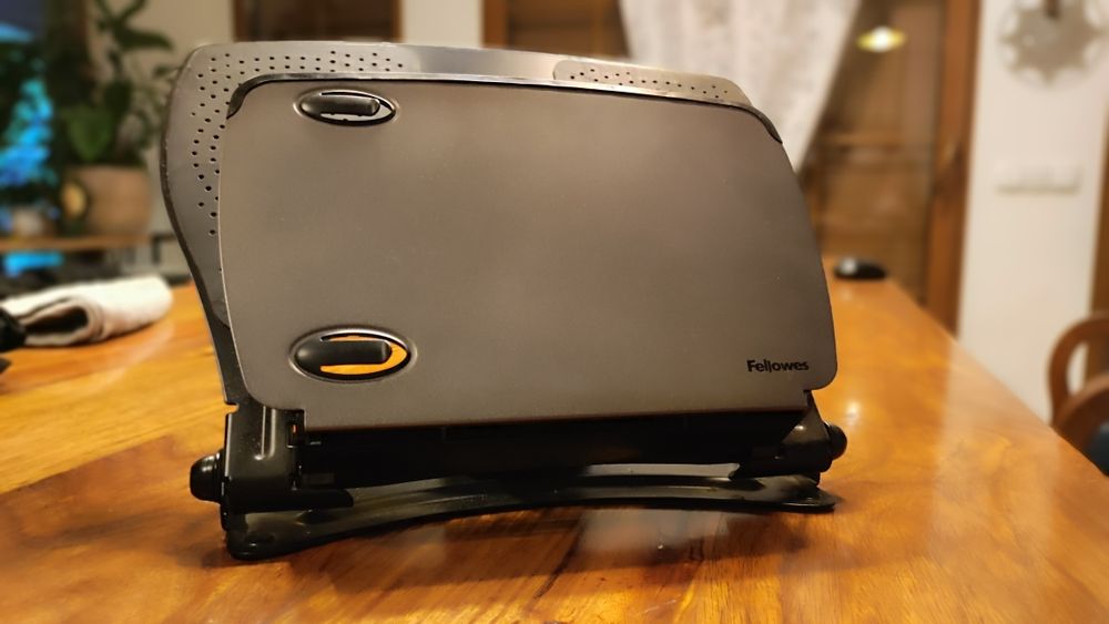 Podstawka, stojak do laptopa z regulacja nachylenia Fellowes