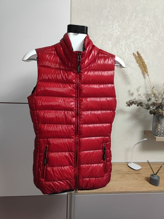 Пухова жилетка Refrigue
оригінал