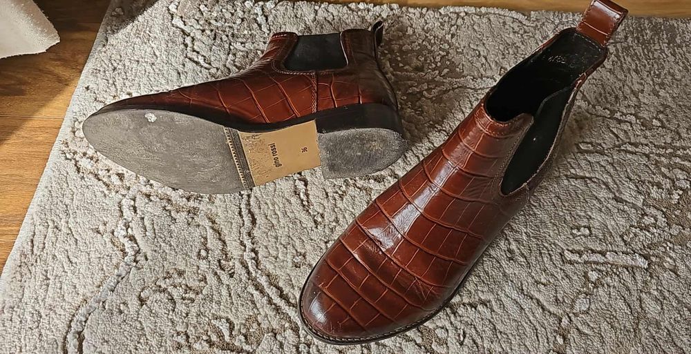 Botki skórzane r.36 Gino Rossi nieocieplane