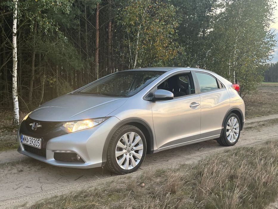 Honda Civic Samochód z polskiego salonu. Piękny, zadbany, bardzo ładna tapicerka