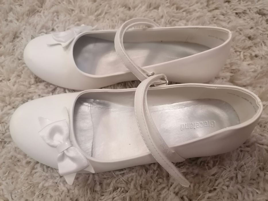 Buty białe, komunijne rozmiar 34.