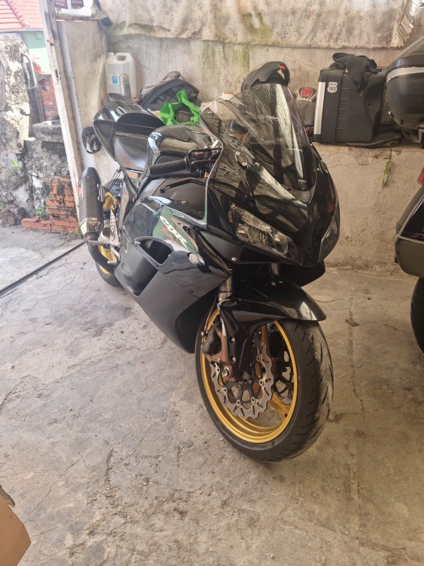 Honda CBR 1000RR 2005