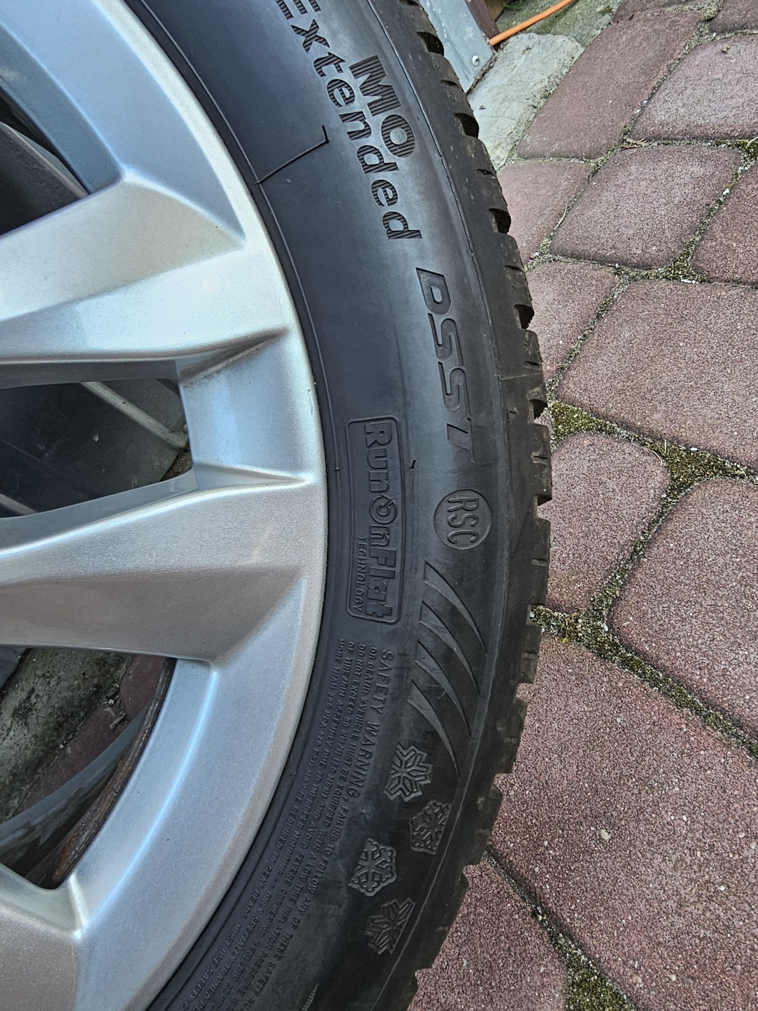 Koła Mercedes 225/50/17 zimowe