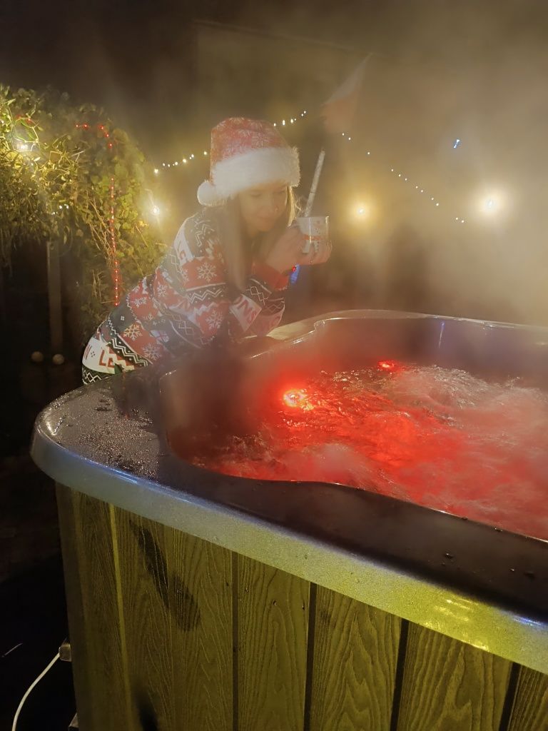 Jacuzzi mobilne jacuzzi wynajem baliia  dzień mamy