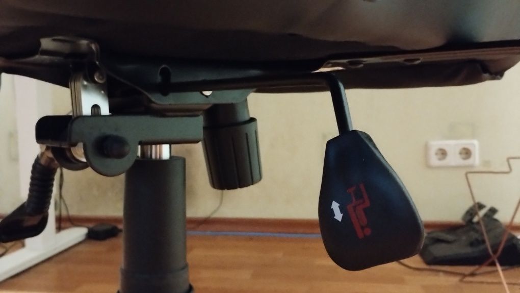 Комп'ютерне крісло TYPE Z – RAZER EDITION™ by legend