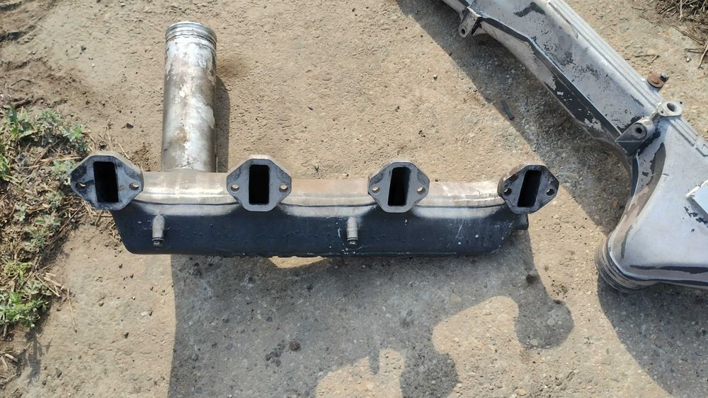 Kolektor ssący dolotowy silnika scania DSC14 15