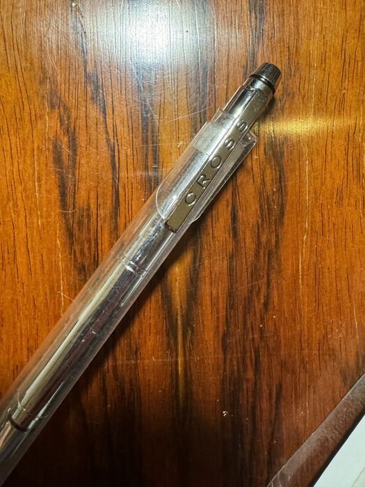 Bloco de notas e caneta Cross