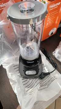 Blender kielichowy czarny TriStar mini 180W