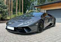 Lamborghini Huracan Performante z małym przebiegiem i bezwypadkowe. Nie EVO