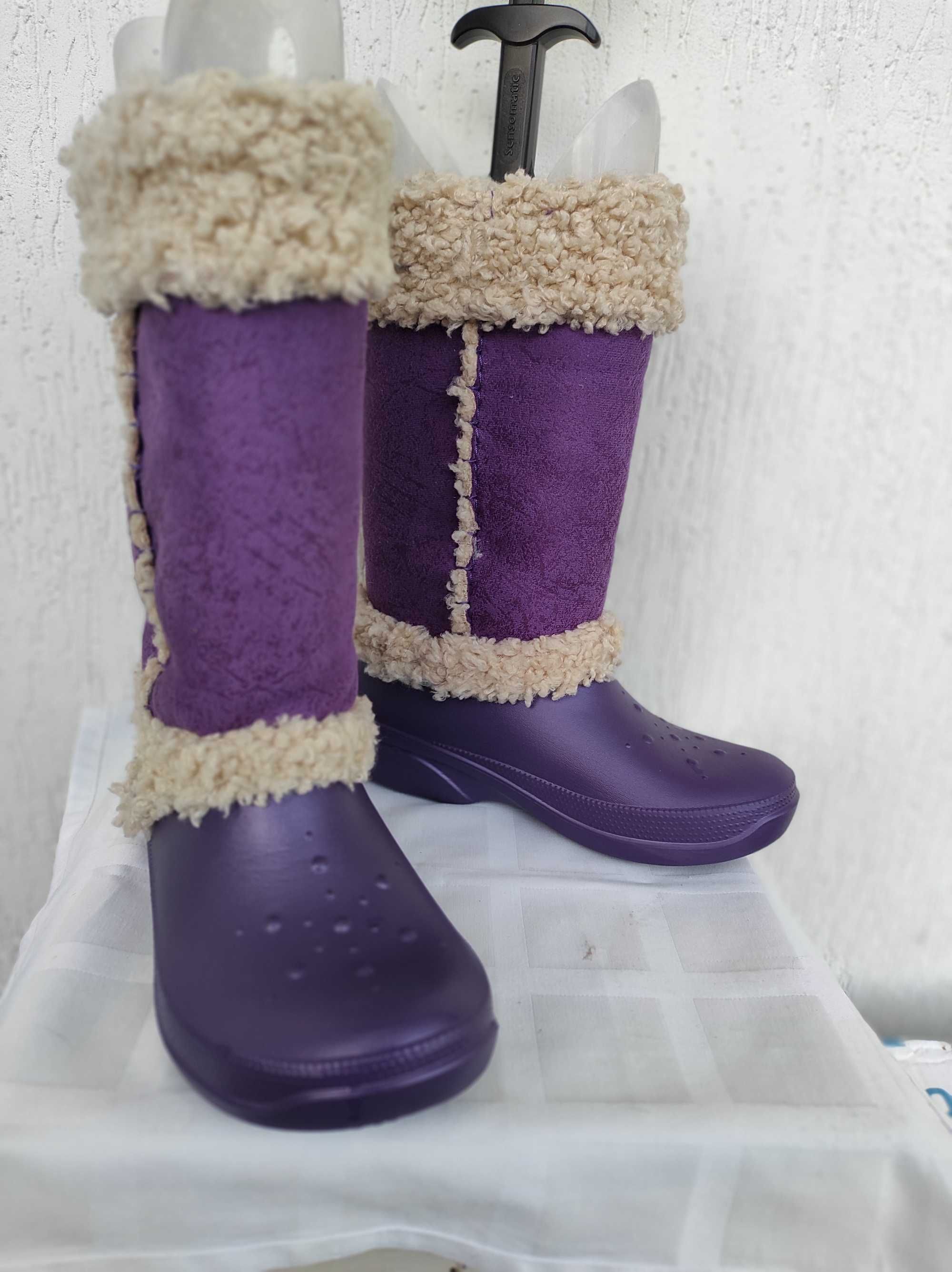 Демисезонно-зимние сапожки Crocs р.37