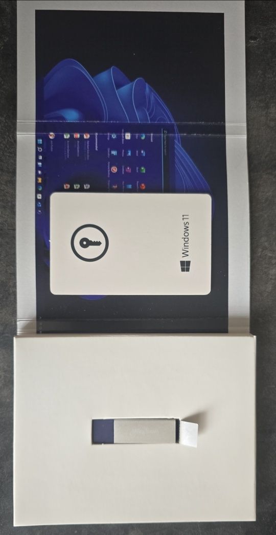 Windows 11 Pro - box + klucz Polska Wersja, oryginał usb