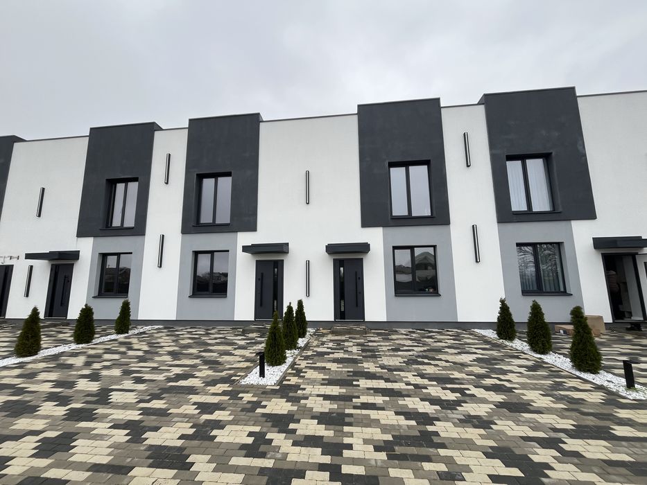 Продаж таунхауса 92м2,Євроремонт, Зарванці, вулиця Степова