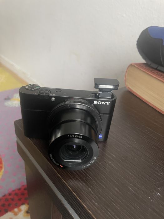 Aparat Sony DSC-RX100