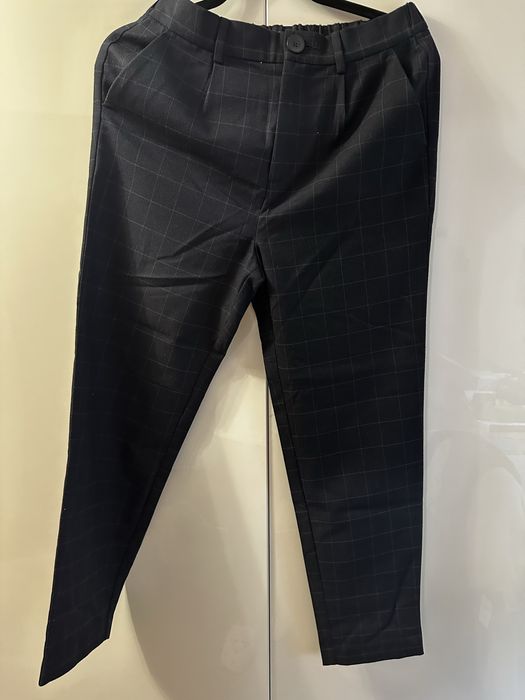 Штани жіночі класичні