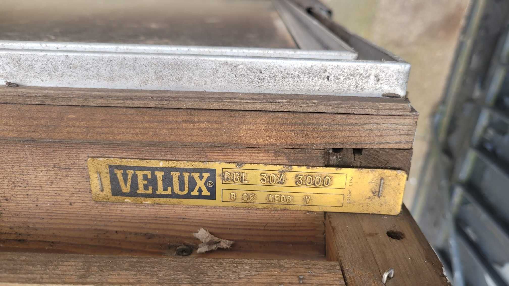1 Janela Sotão Velux Madeira
