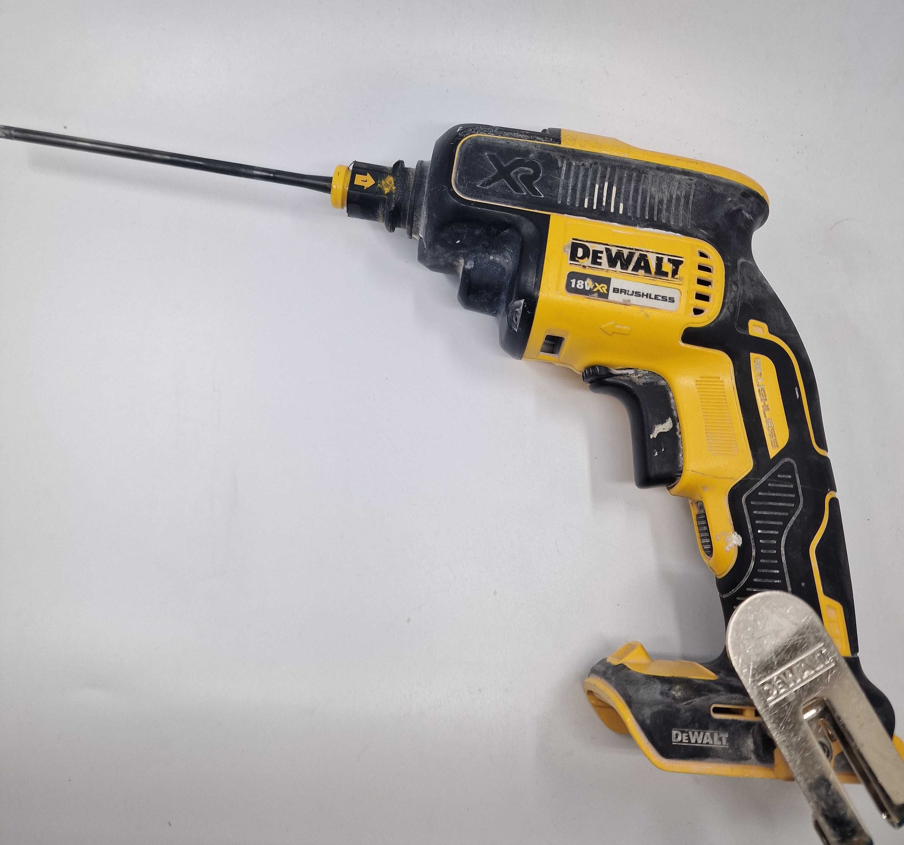 Wkrętarka DeWalt zasilanie akumulatorowe 18 V DCF620