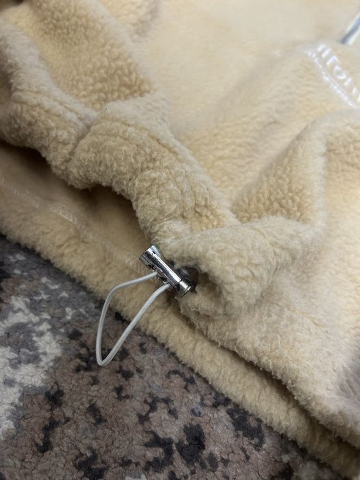 Кофта тедді. Тепла. Знизу на затяжці