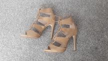 szpilki karmelowe New Look r. 38
