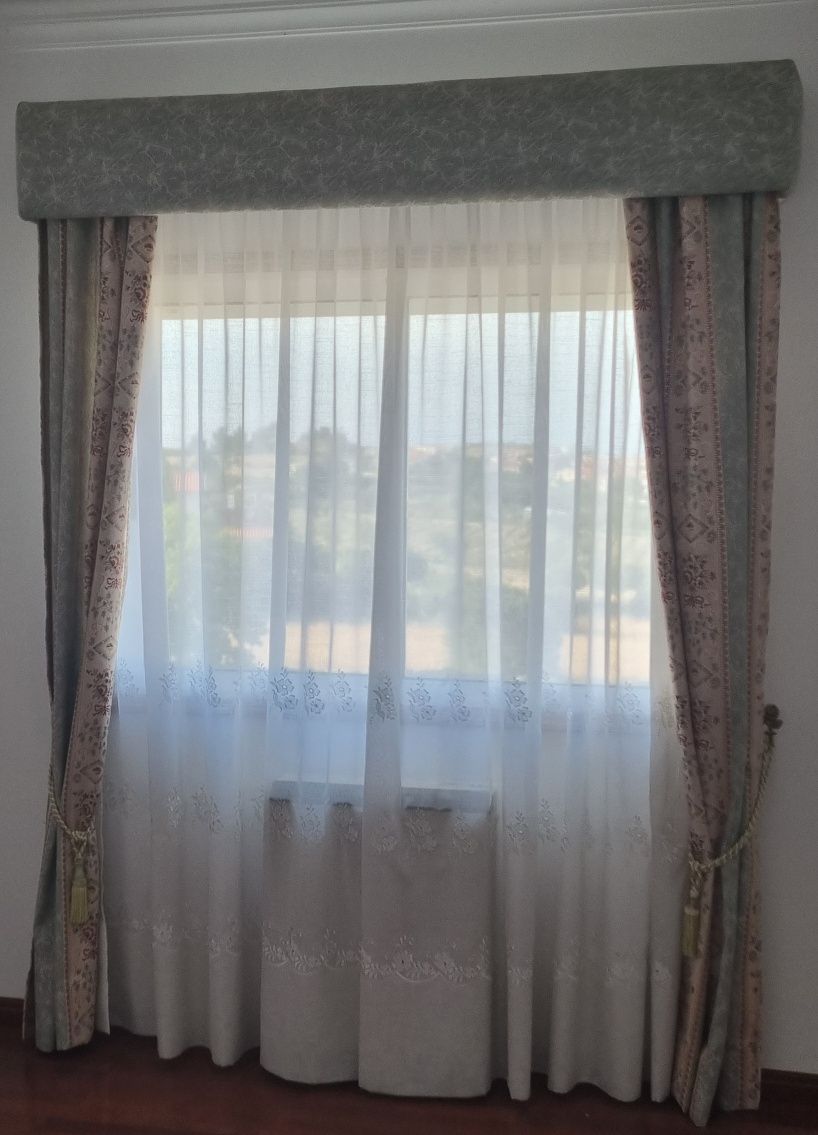 Conjunto de Cortinados