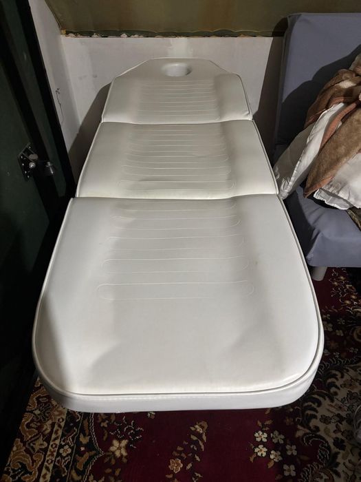 Łóżko kosmetyczne