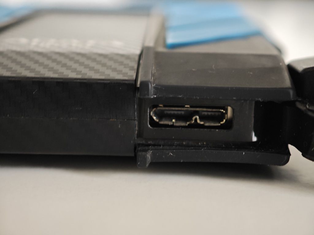 Dysk twardy przenośny ADATA HD710 1TB