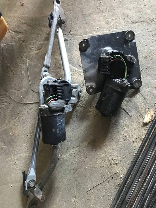 Моторчик двірників, трапеція двірників пасат б5 Passat B5