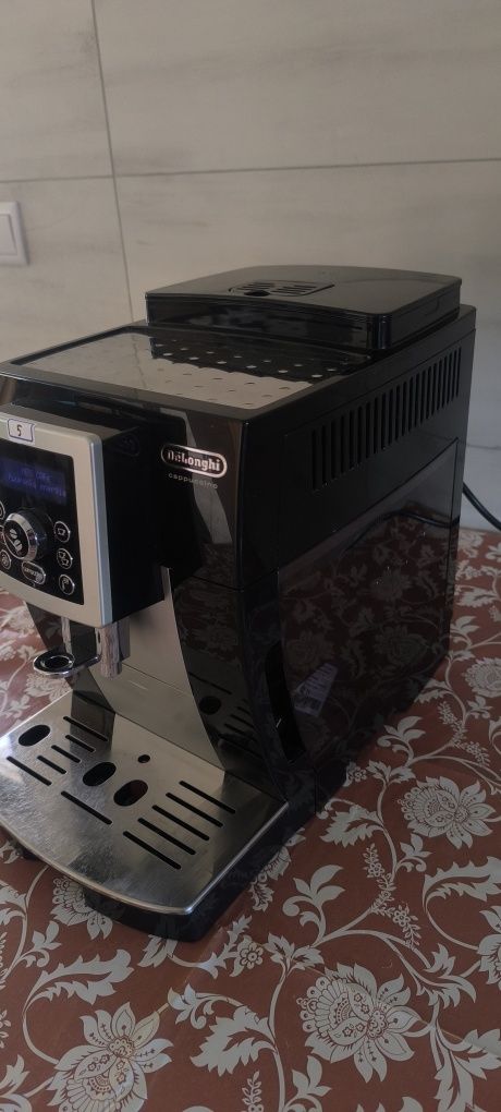 Máquina de café Delonghi cappuccino