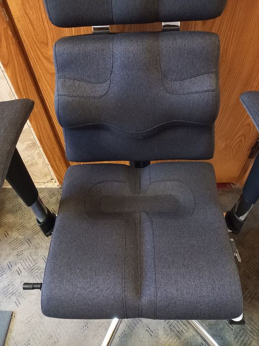 Стул ортопедический