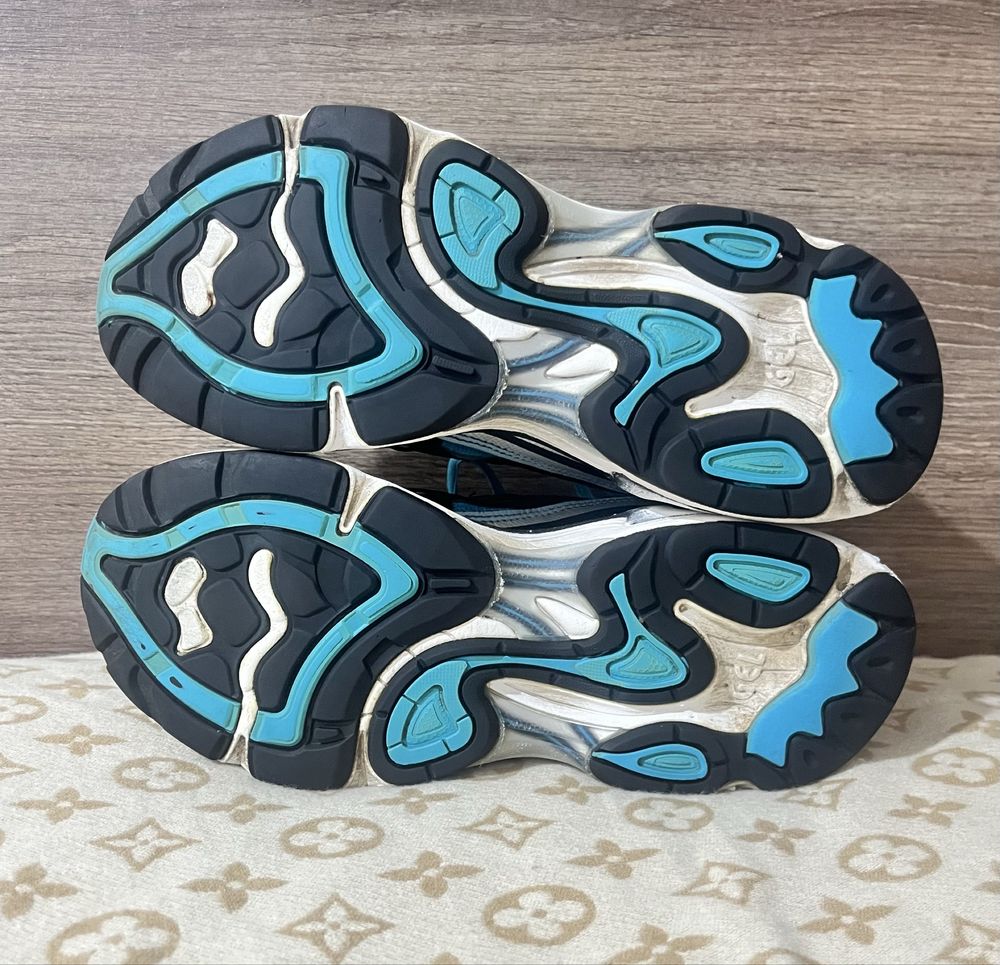 Asics gel Оригінал