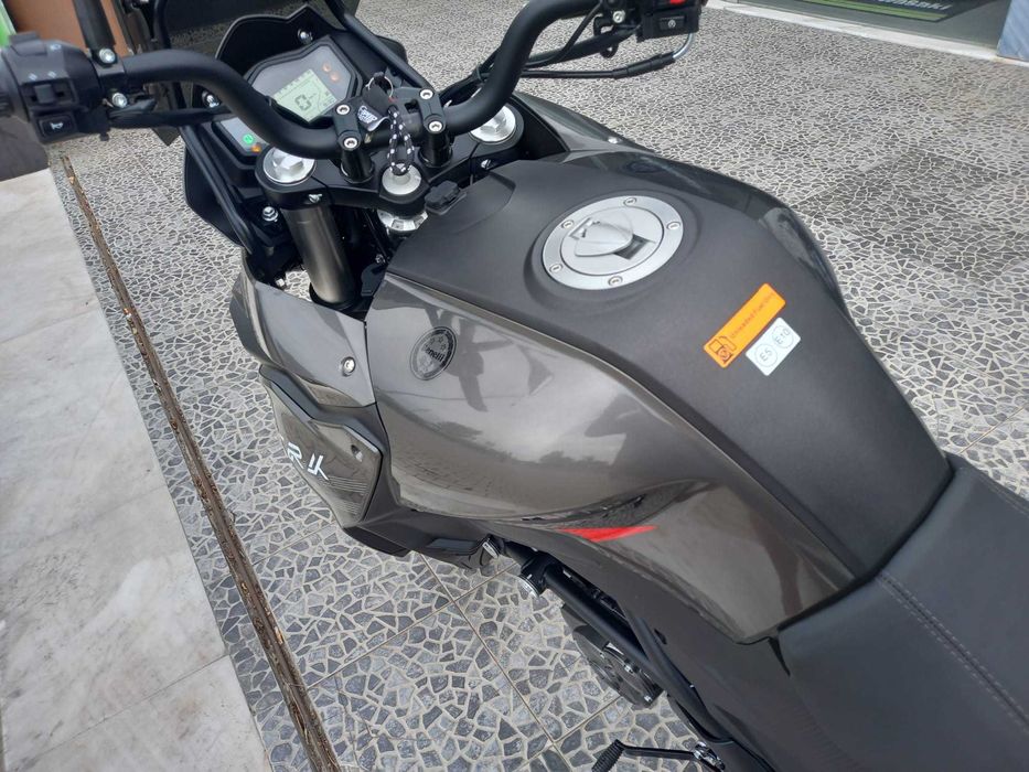 Benelli TRK251 de Junho 2025