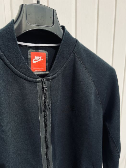 Оригінал Nike Tech Fleece Varsity Jkt 678508-010 size M/L