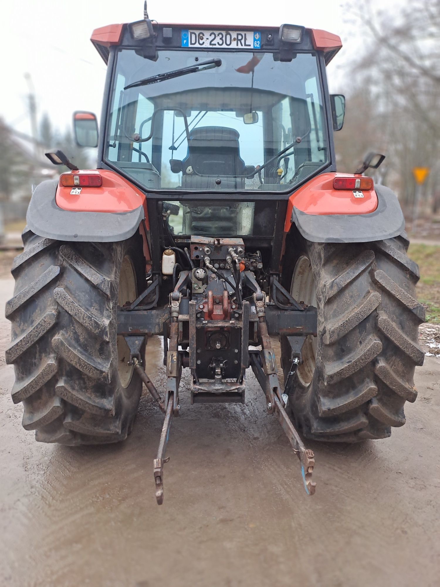 Ciągnik New Holland M 135