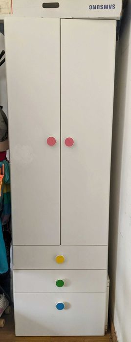 Roupeiro de criança