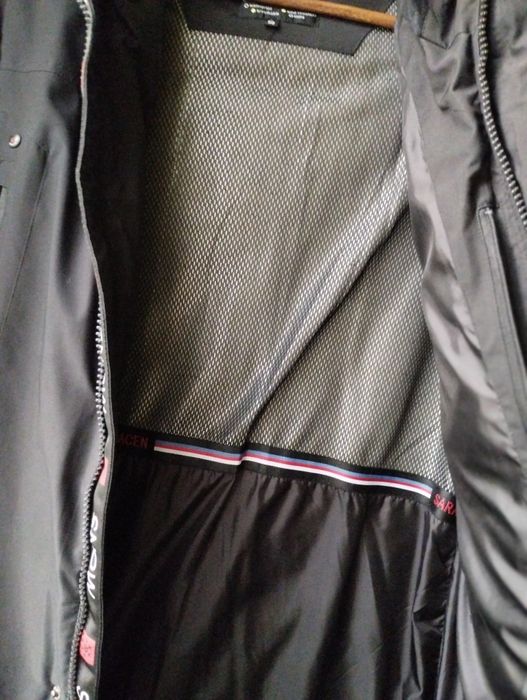 Чоловіча зимова куртка