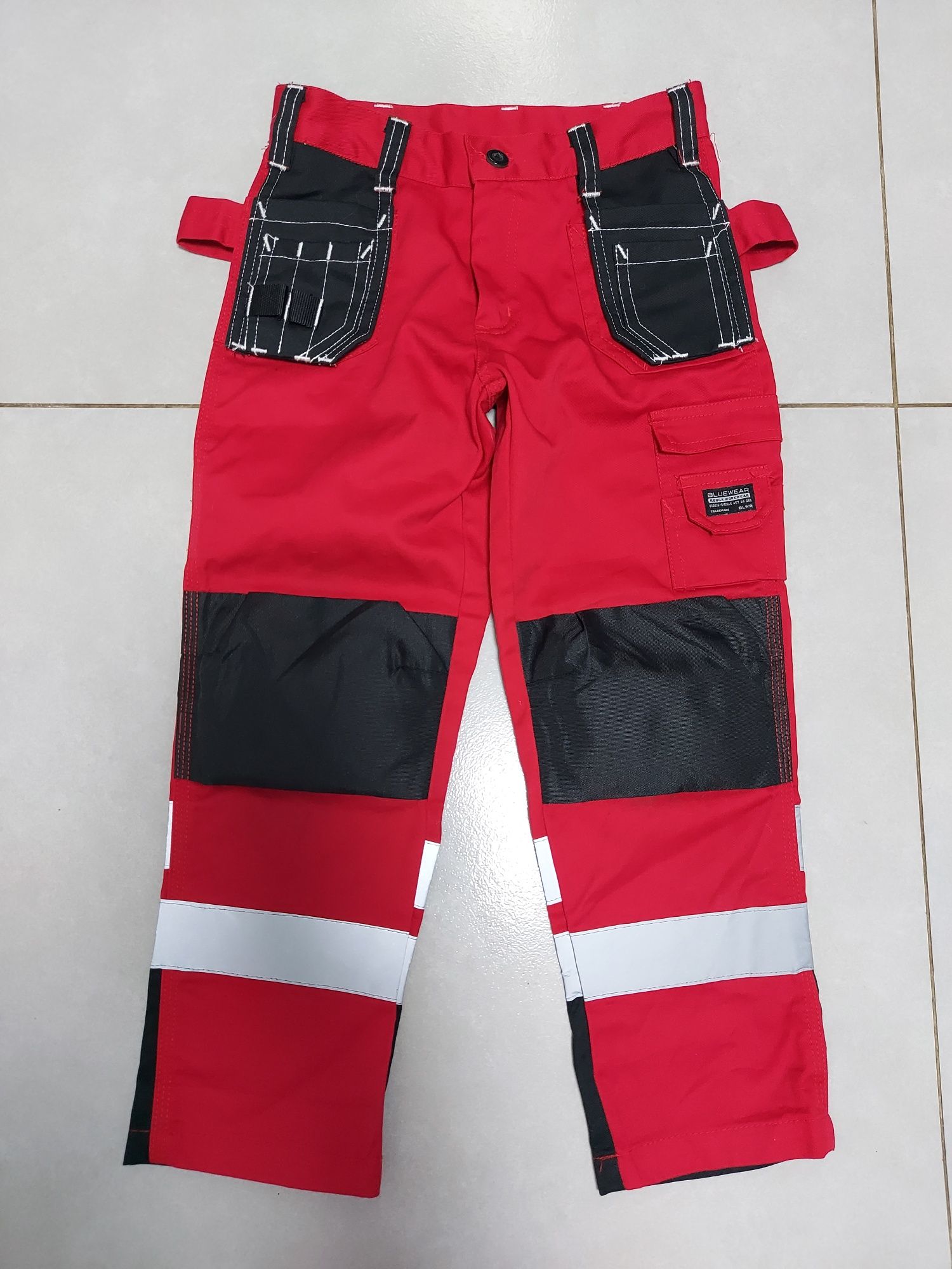 BlueWear spodnie robocze roz.116 dziecięce, czerwone