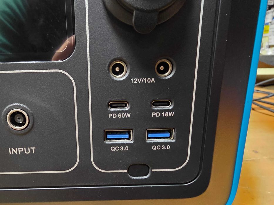 Зарядна станція 1200 Вт, 992 Вт⋅год, LiFePO4 нова в наявності