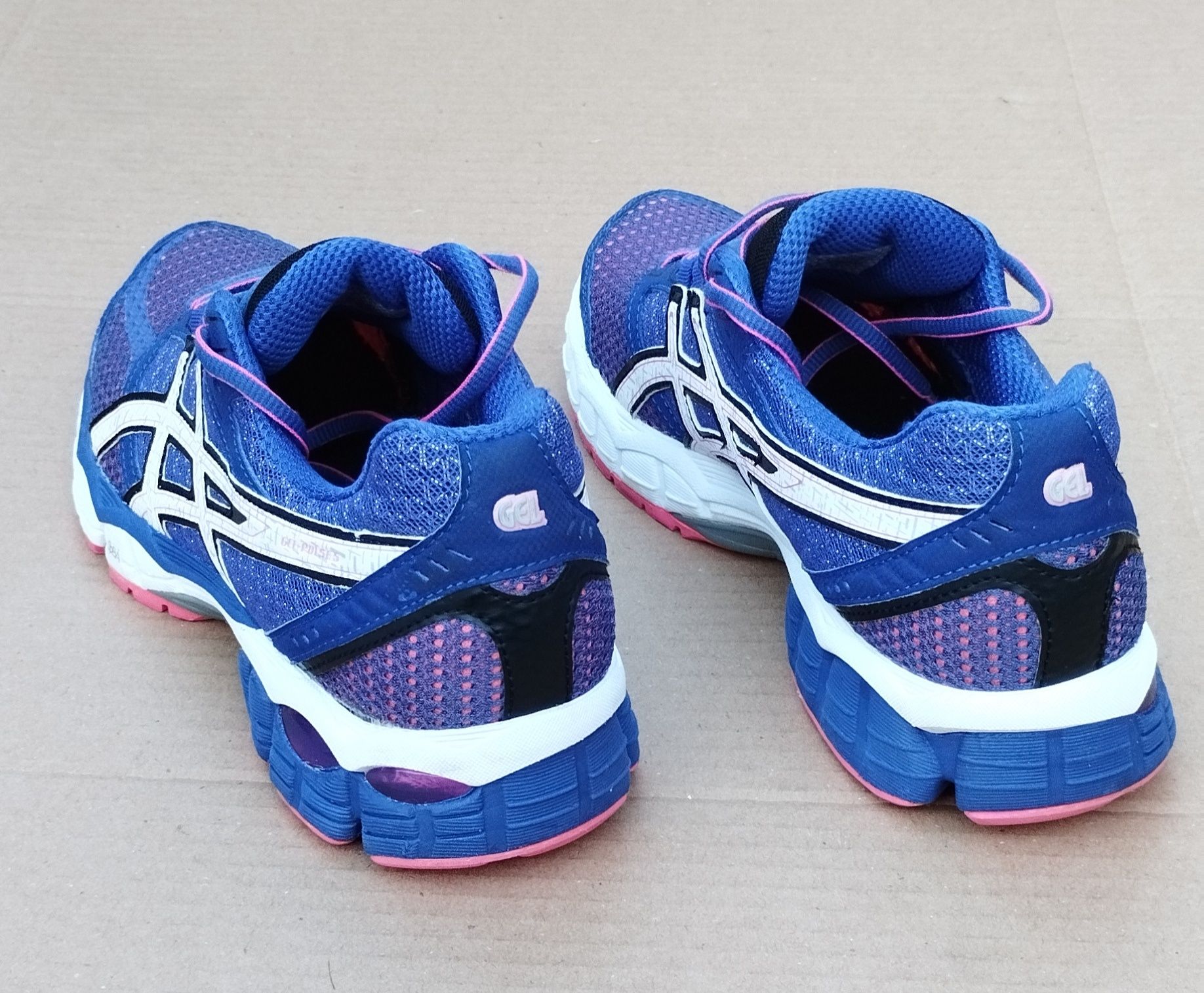 Asics Gel-Pulse5 бігові кросівки