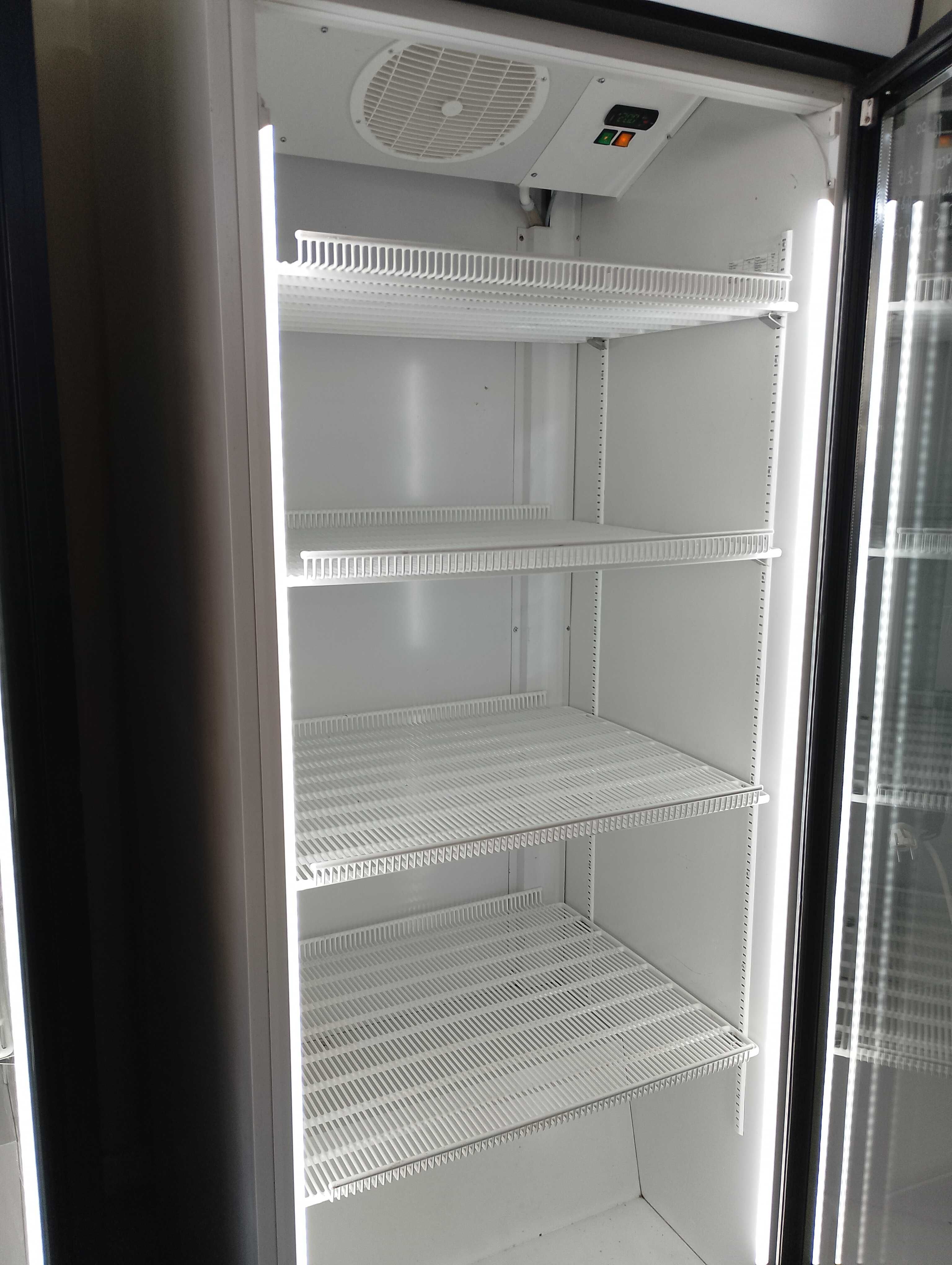 холодильный шкаф "Omega "   " Extra large " и другие , ЛАРИ , витрины