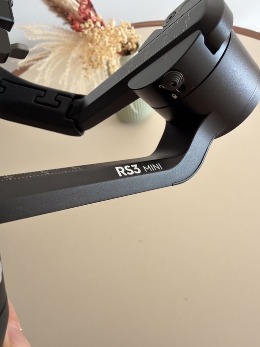 DJI RS 3 Mini – como novo, apenas usado 1 vez