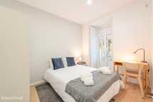 457451 - Quarto com cama de casal em...
